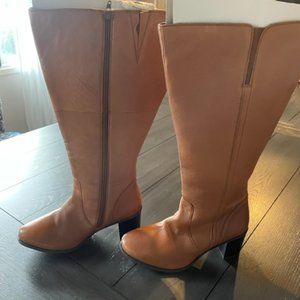 Wide Calf Tan Boots BRAND NEW 20” calf measurement.